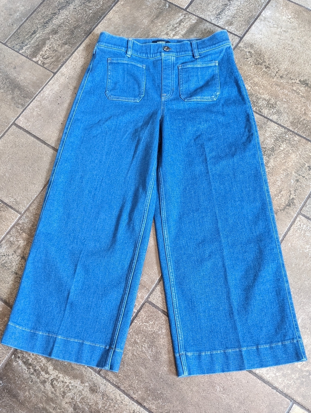 Spanx Like New High Rise Wideleg Stretch Sailor Pull On Crop Denim Size L Blue